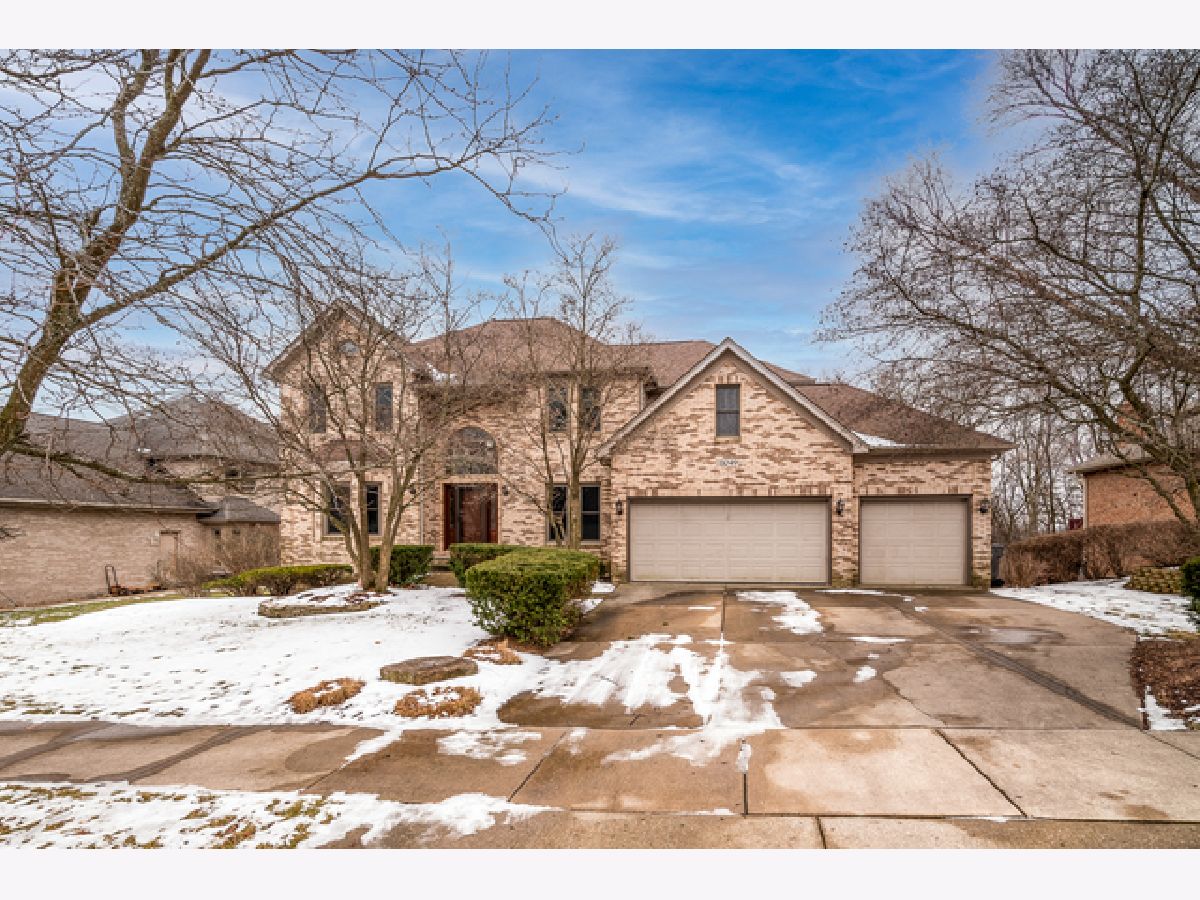 Homes & Condos & Townhomes Sold Laurel Hills Orland Park Illinois, 11049 Laurel Hill