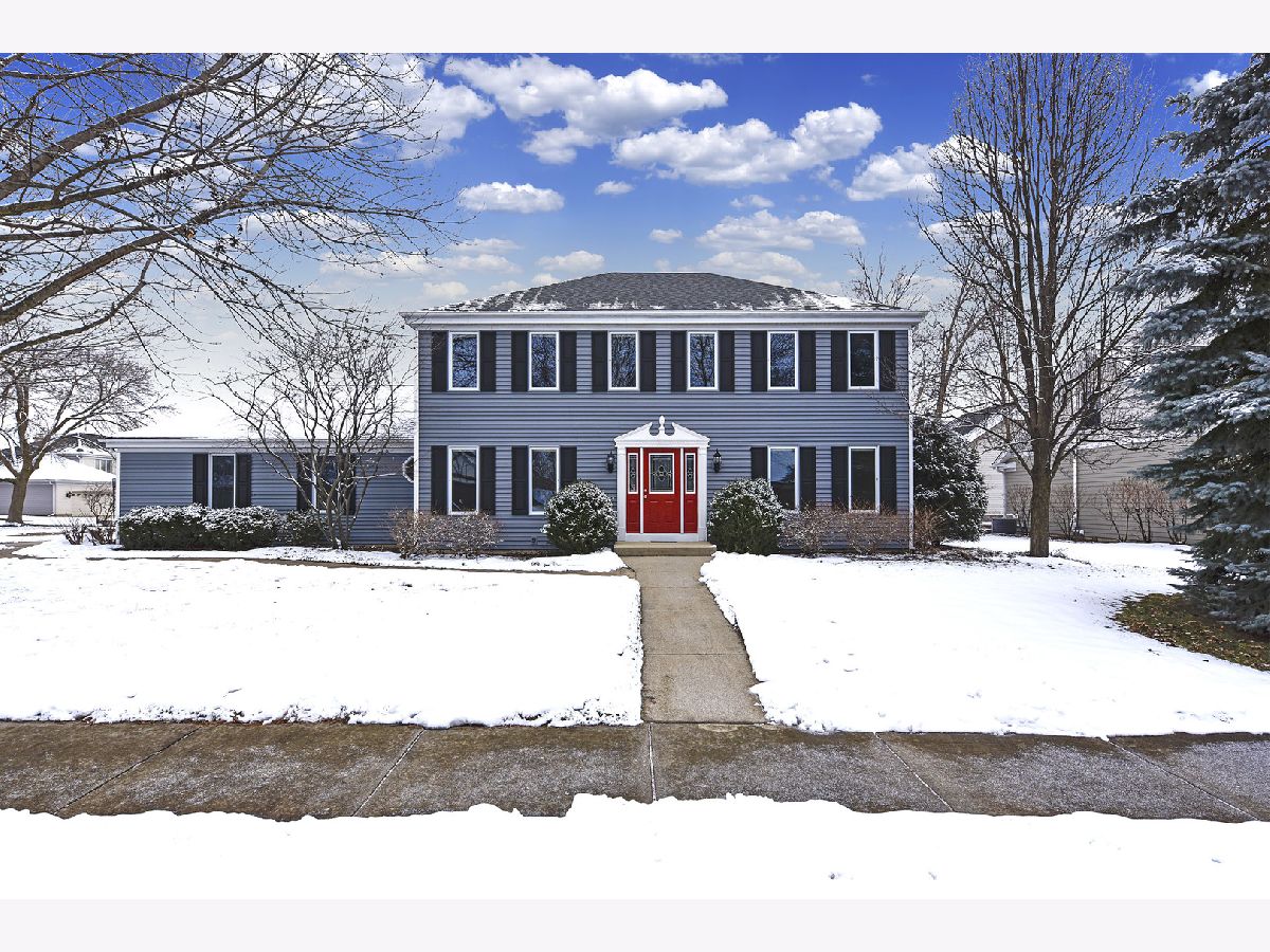 Homes Sold Corona Estates Palatine Illinois, 5807 Corona