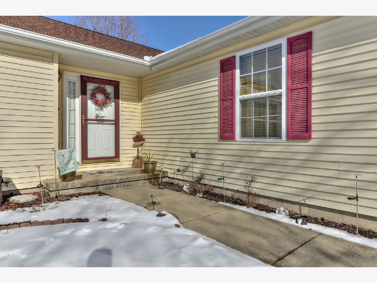 Homes Sold Lincolnwood Urbana Illinois, 2206 Pennsylvania