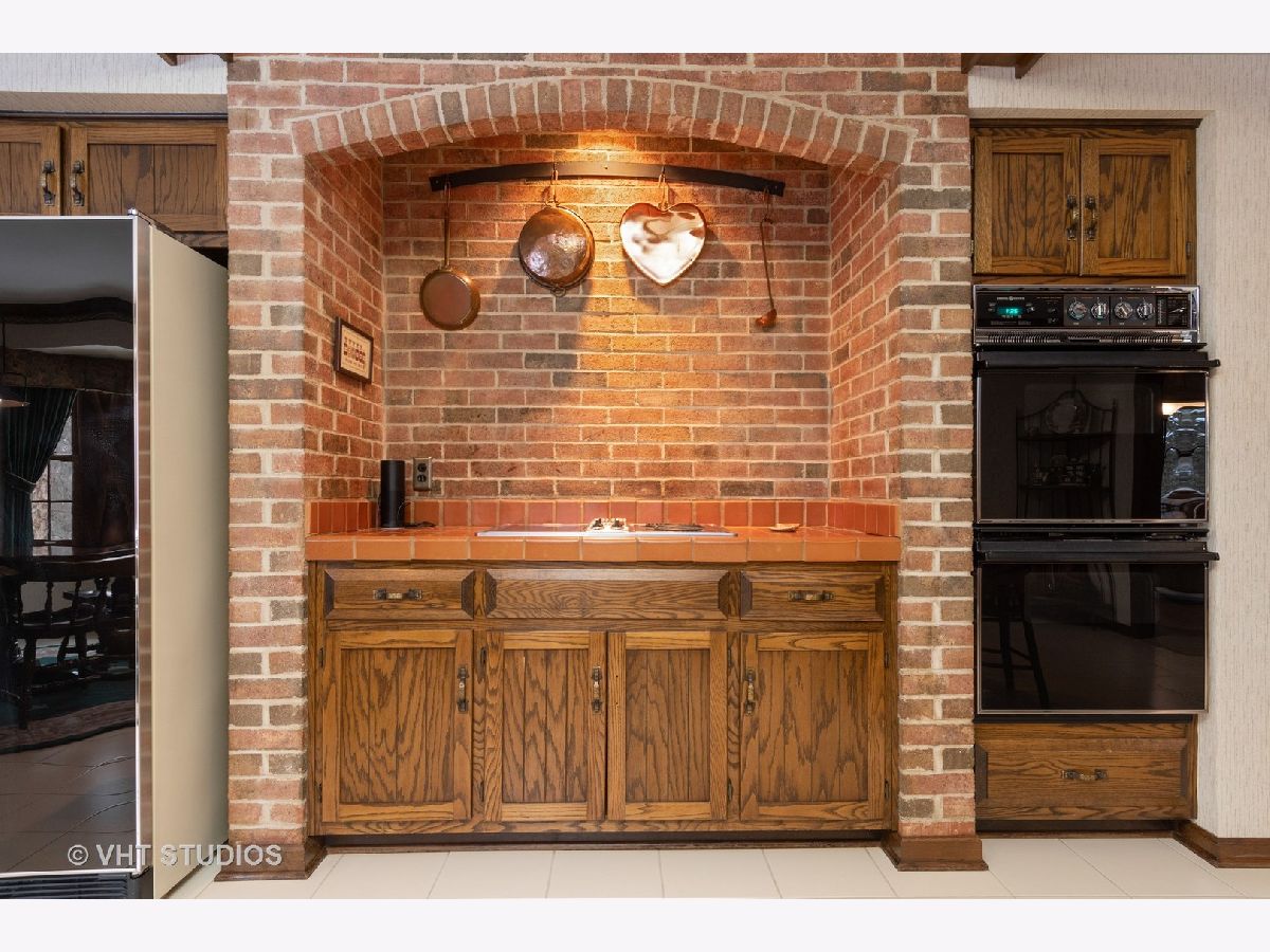 Homes Sold Huntington Hills Naperville Illinois, 1383 Deep Run