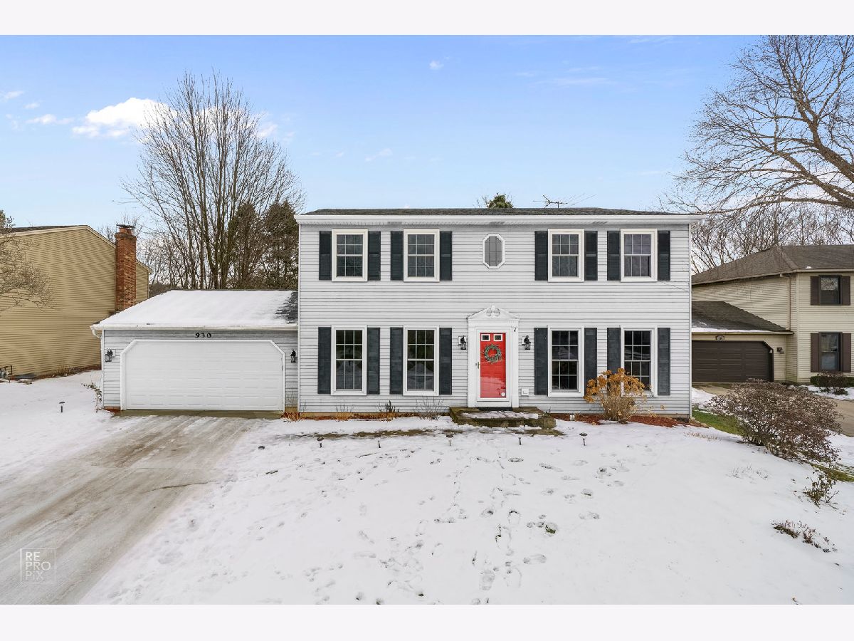 Homes & Condos & Townhomes Rented Fontenaix Naperville Illinois, 930 Oakleaf
