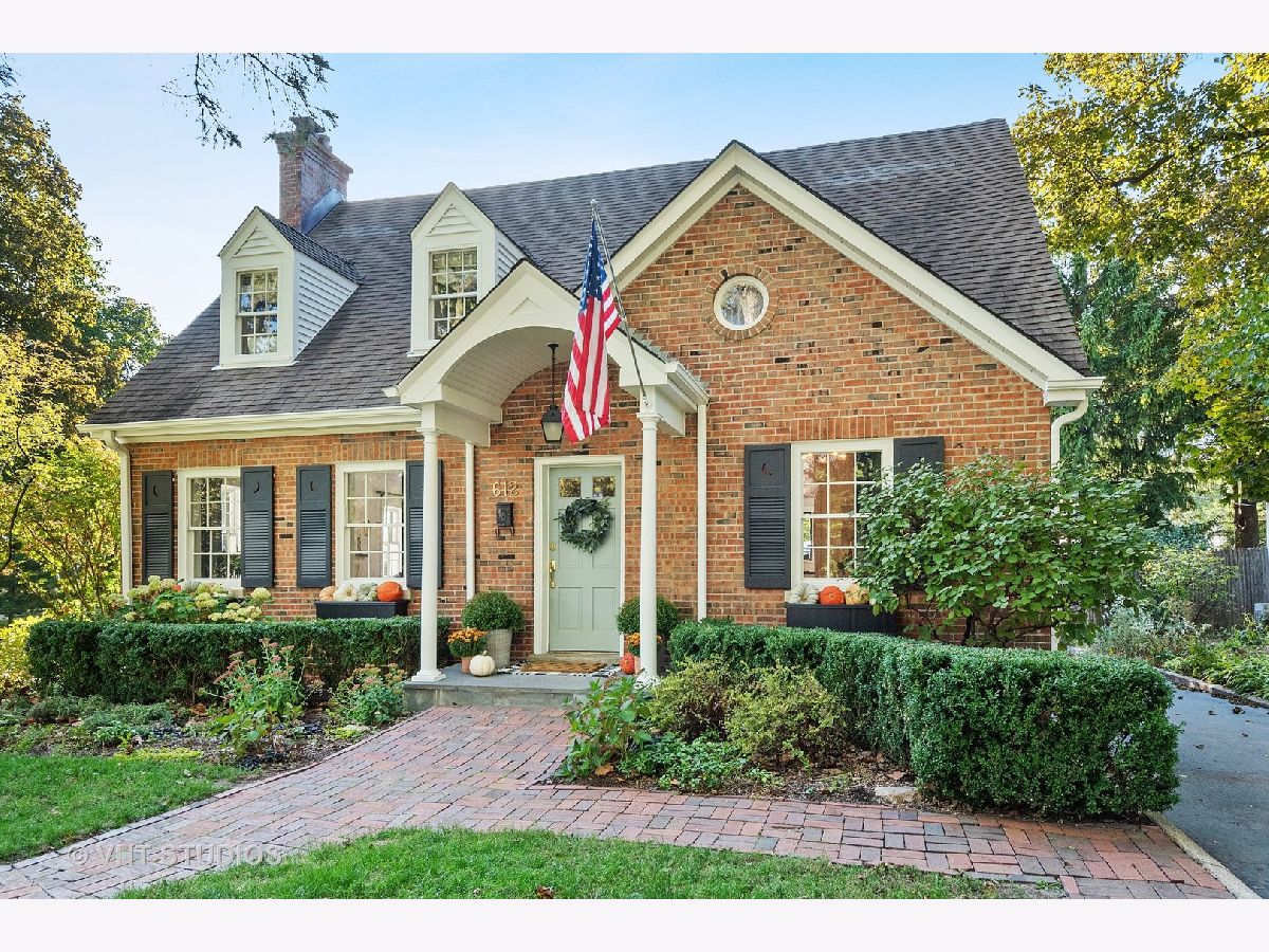 Homes Sold Jewel Park Barrington Illinois, 612 Sycamore