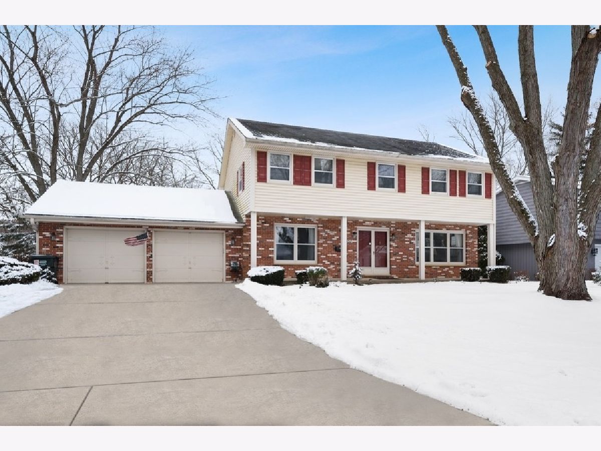 Homes Sold Barrington Meadows Barrington Illinois, 357 Beverly