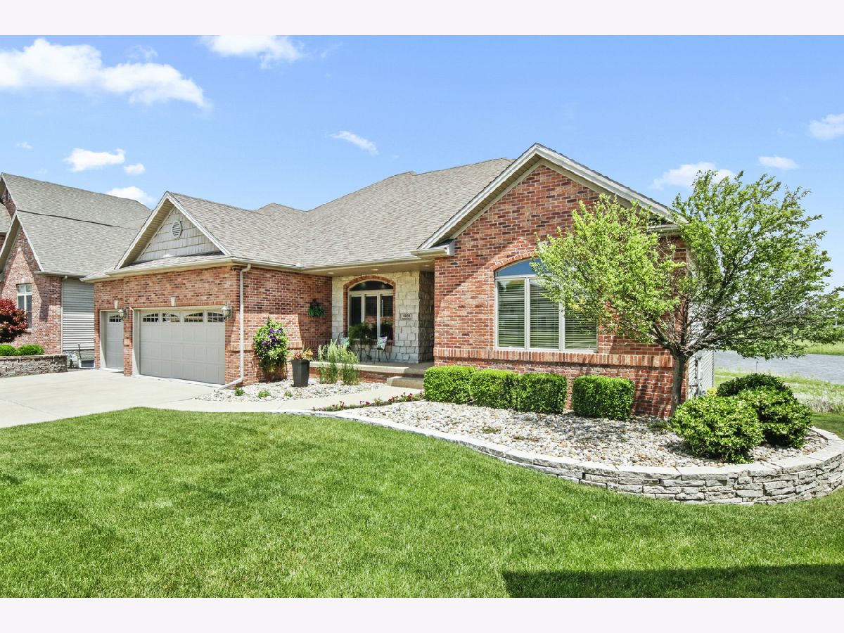 Tipton Trails Bloomington IL, Homes & Condos & Townhomes For Sale & For