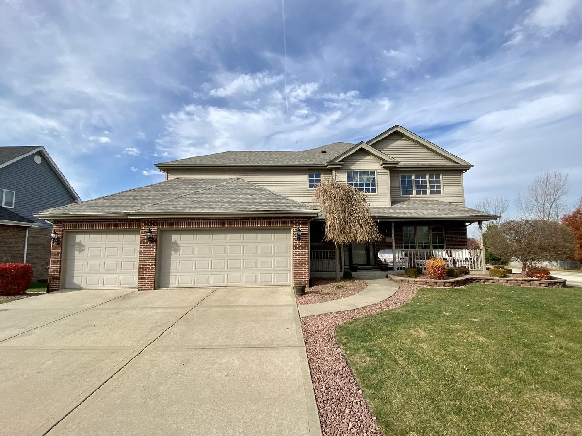 Homes Sold Crystal Springs New Lenox Illinois, 701 Teal