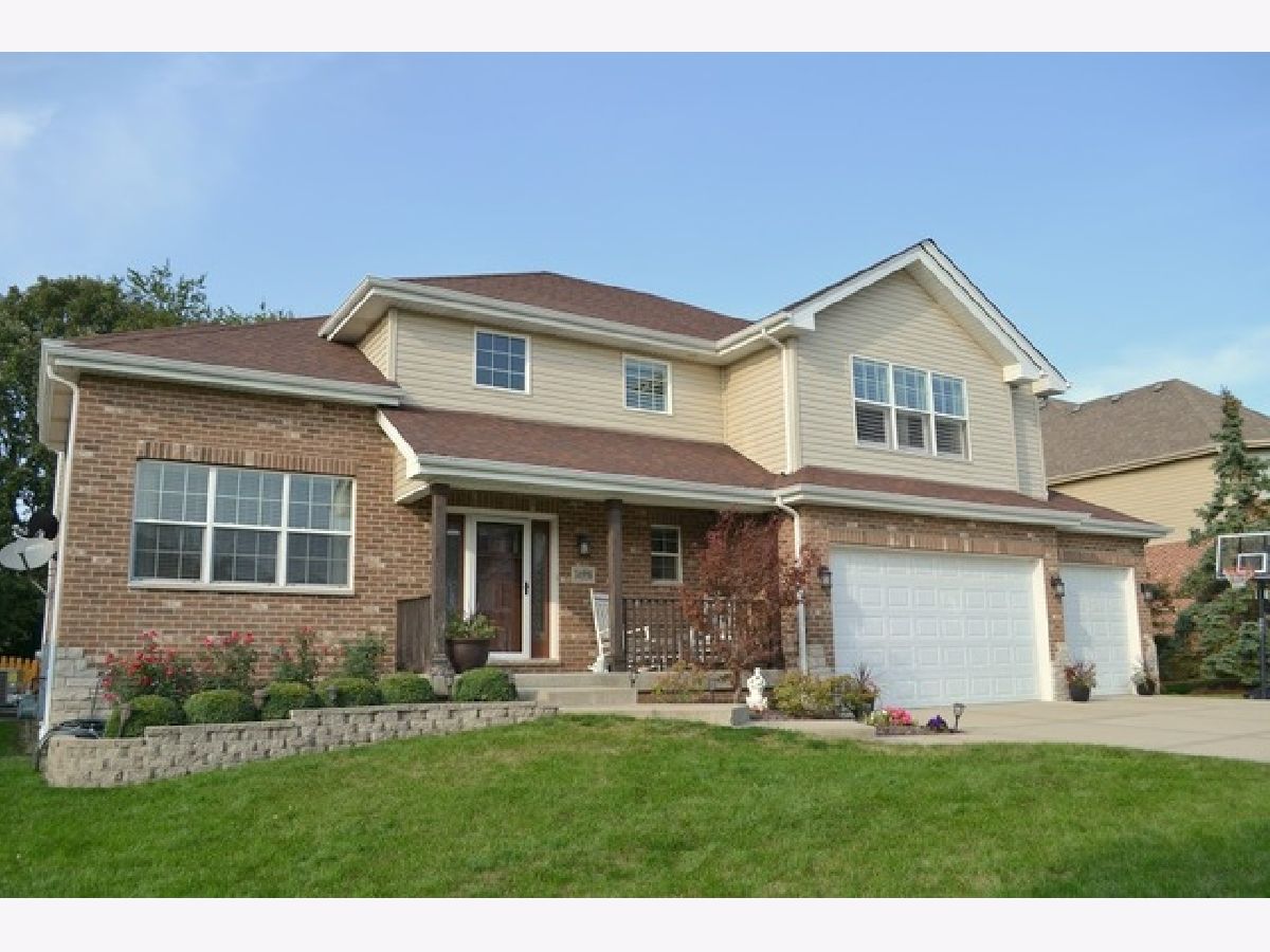 Homes Sold Maple Hill Lockport Illinois, 16558 Mcdonald