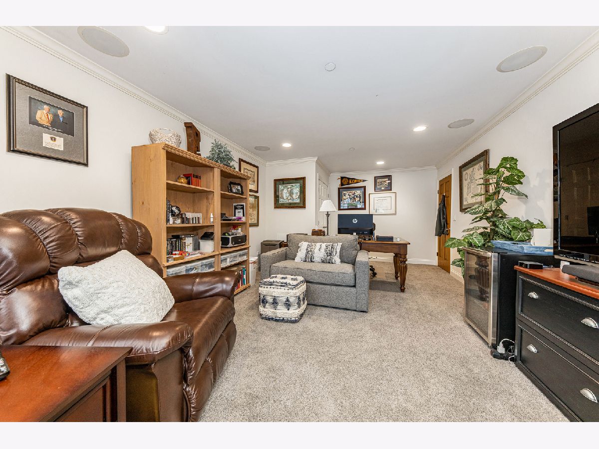 Townhomes Sold Georgian Courts Downers Grove Illinois, 1119 Gilbert