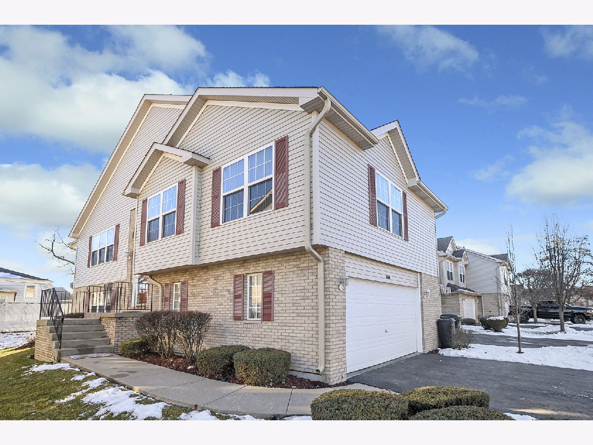 Townhomes Sold Oakridge Carriage Homes Oak Forest Illinois, 6841 Oak View
