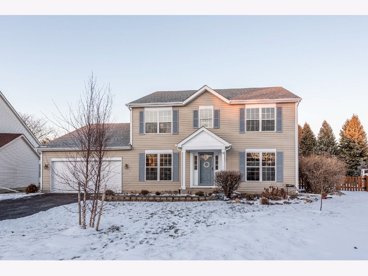 Homes & Townhomes Sold Woodbridge North Elgin Illinois, 611 Woodbridge