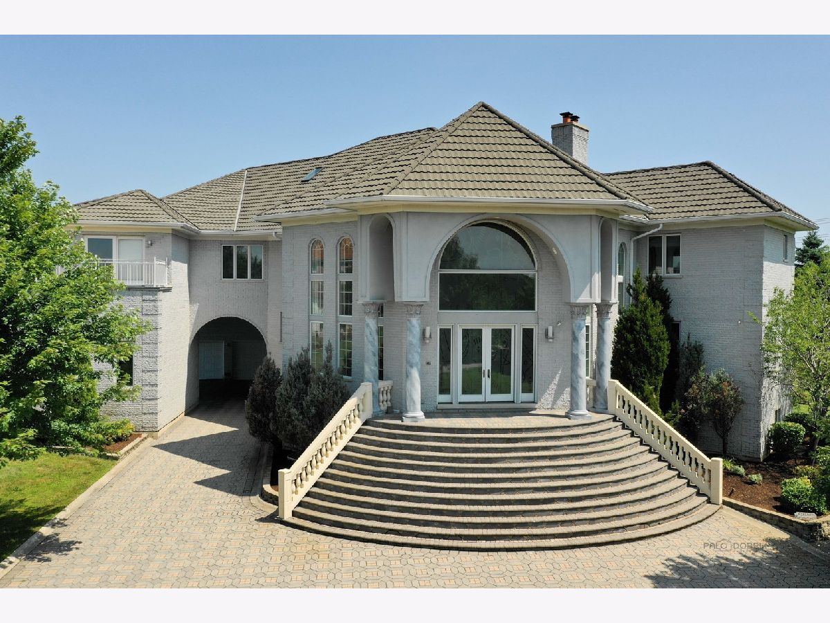Homes Sold Falcon Lakes South Barrington Illinois, 6 Dove