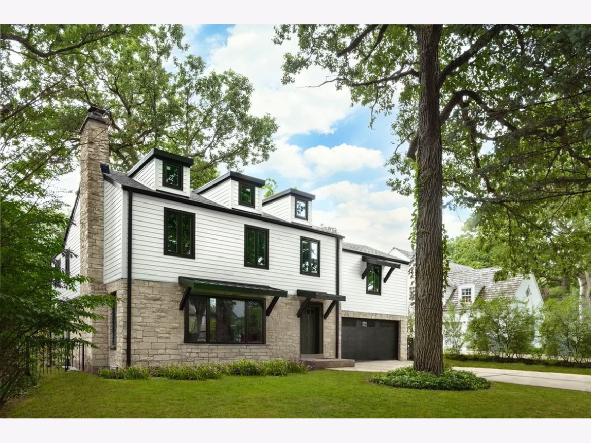Homes Sold Braeside Highland Park Illinois, 179 Indian Tree