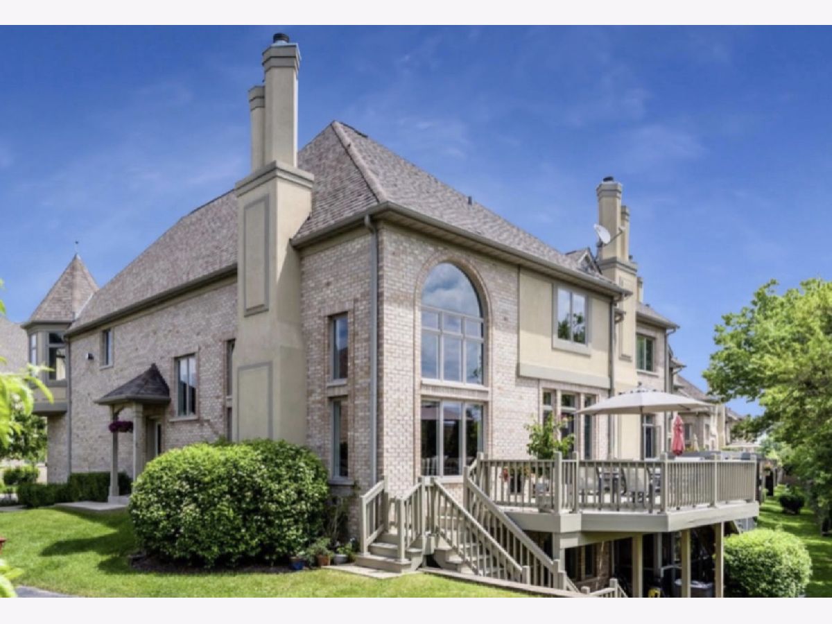 Townhomes Sold Maison Du Comte Inverness Illinois, 1425 Rue Paris