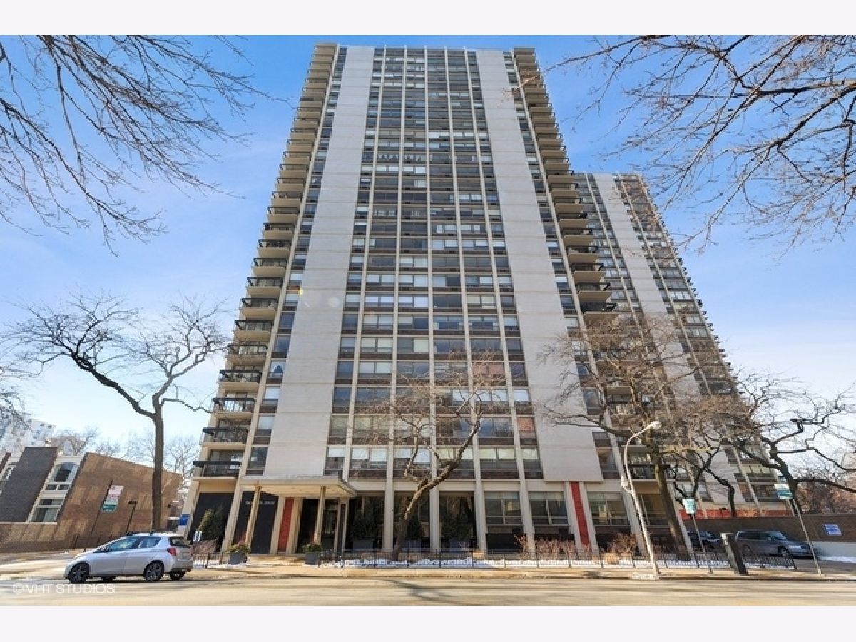 Condos & Townhomes Sold Dickenson House Chicago Illinois, 1355 Sandburg