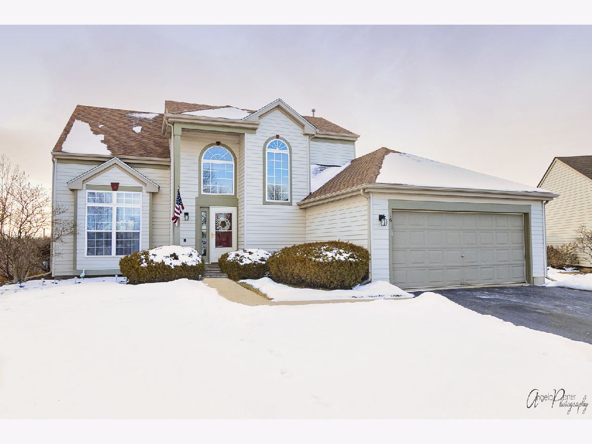Homes Sold Stoney Brooke Lake In The Hills Illinois, 16 Gail