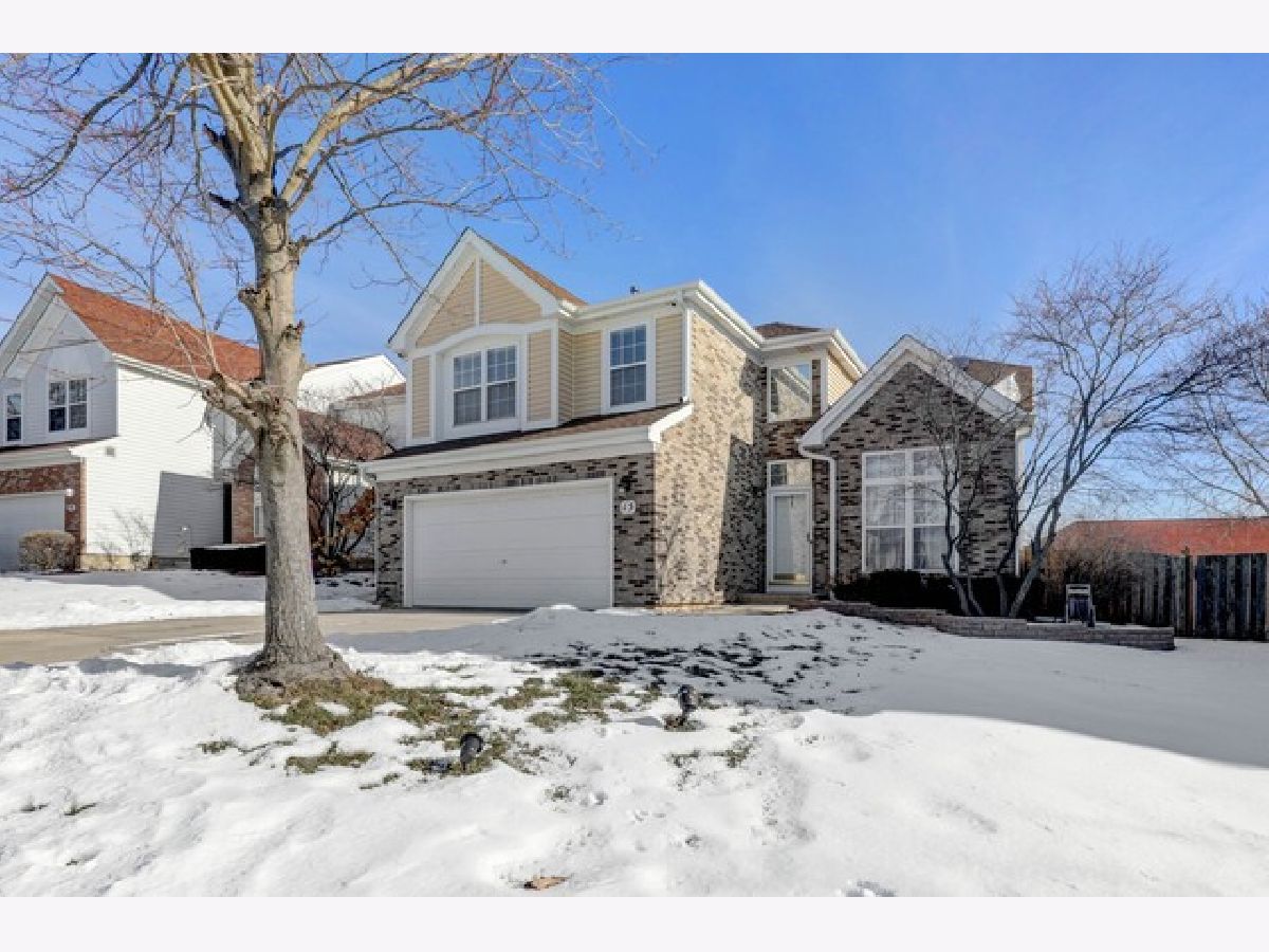Homes Sold Emerald Hills Streamwood Illinois, 15 Augusta