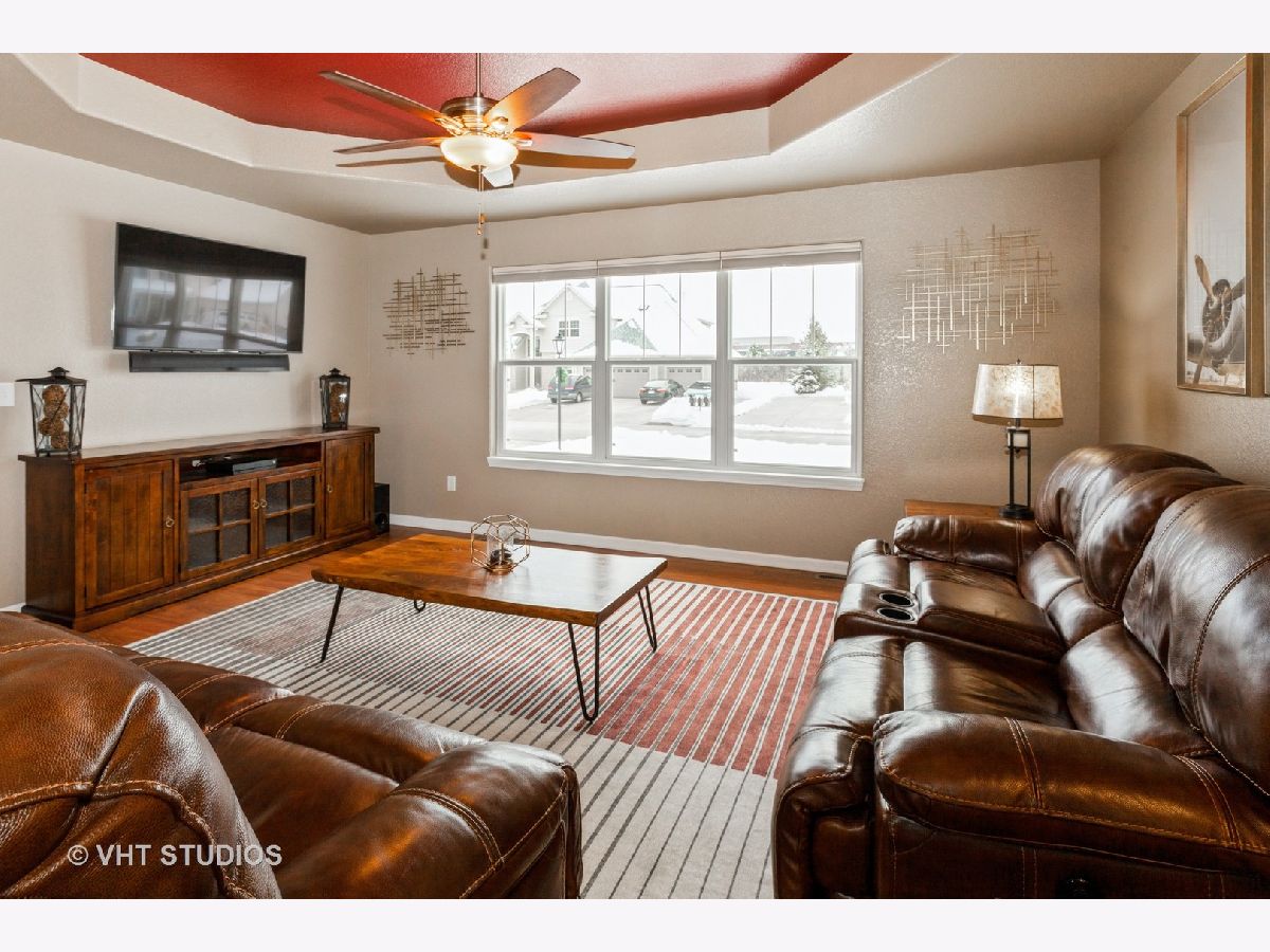  Sold Milwaukee Wisconsin, 7342 Beau