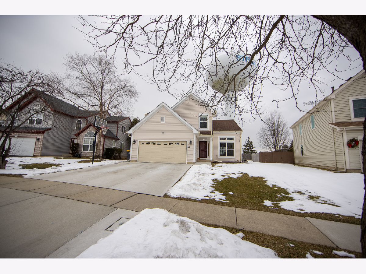 Homes Sold Emerald Hills Streamwood Illinois, 141 Augusta