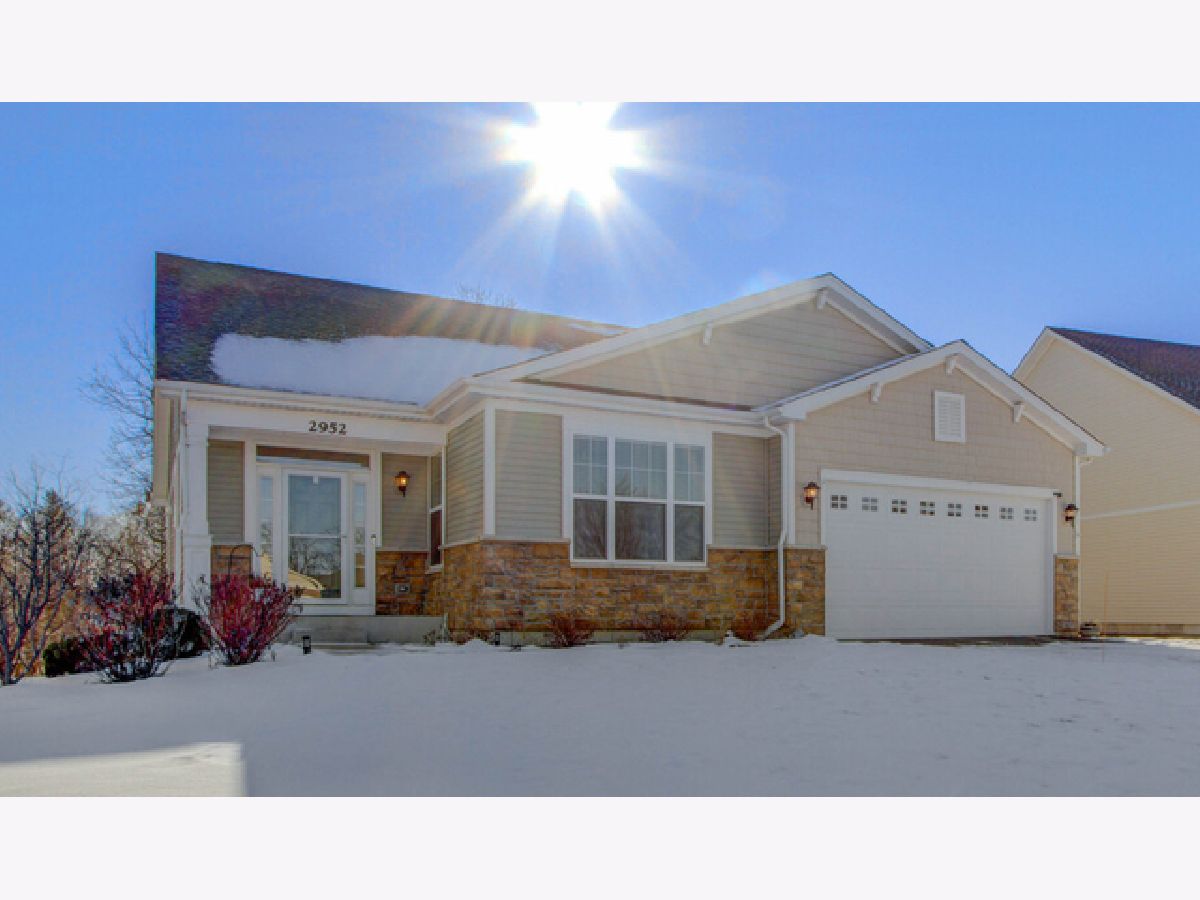 Homes Sold Tanglewood Oaks Aurora Illinois, 2952 Trillium