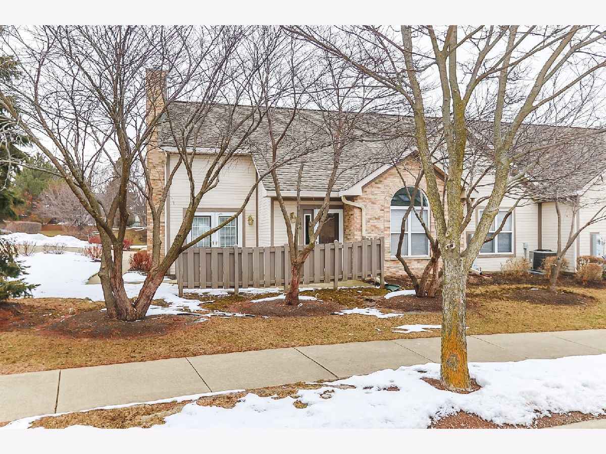 Townhomes Sold The Crossing Bloomingdale Illinois, 146 Canterbury