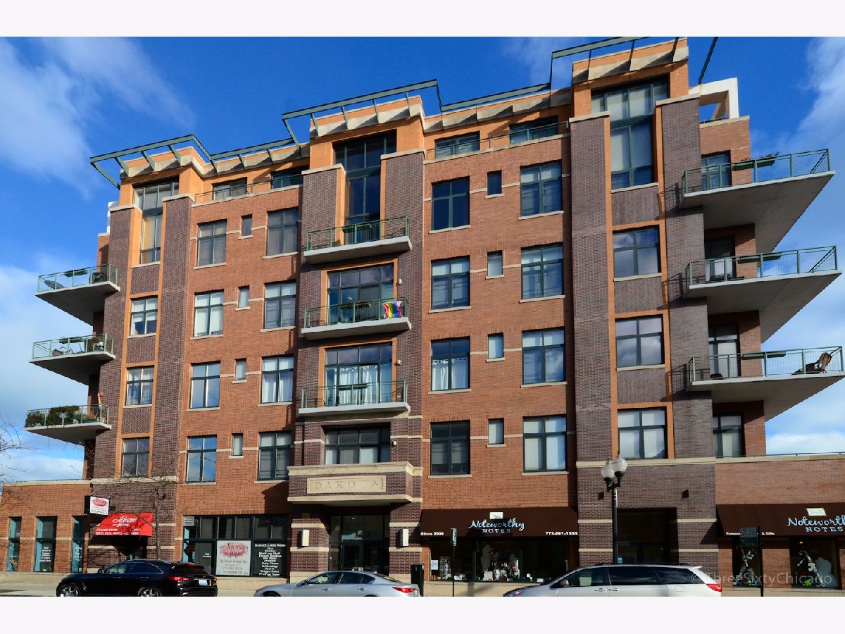Condominiums Rented Dakota Lofts Chicago Illinois, 3631 Halsted