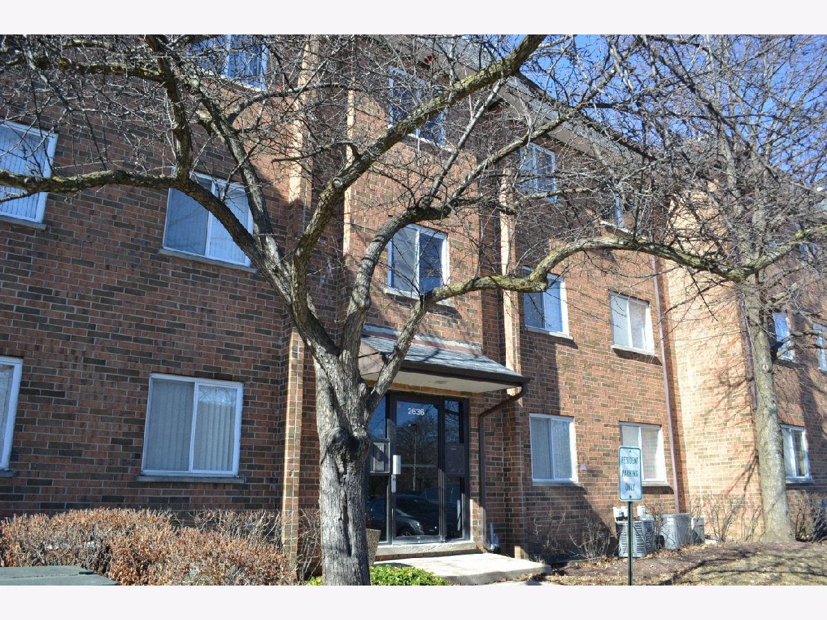 Condominiums Sold Hidden Ponds Schaumburg Illinois, 2636 Pirates Cove