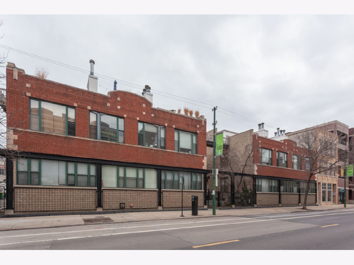 Townhomes & Condos Rented Vinery Lofts Chicago Illinois, 2943 Lincoln