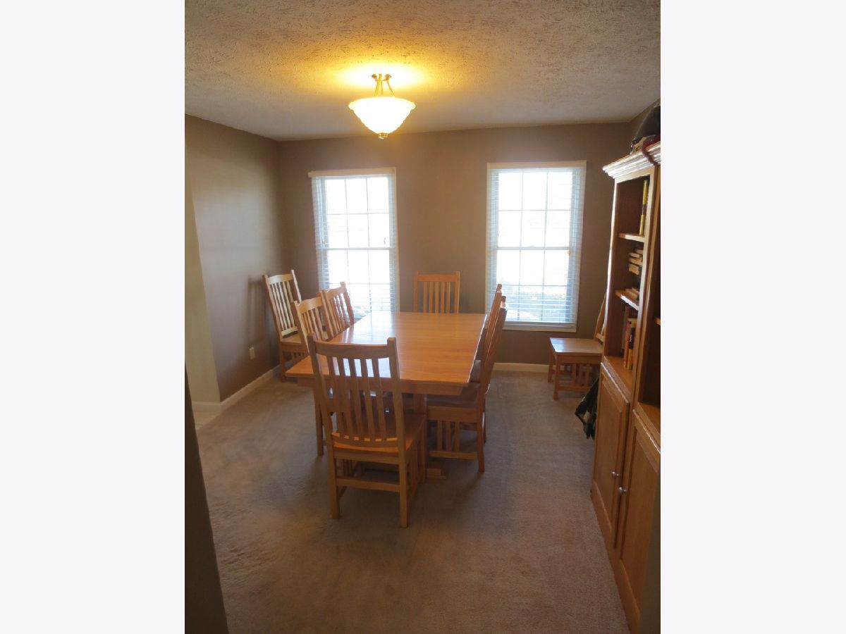 Homes & Condos & Townhomes Sold Brentwood Bloomington Illinois, 19043 Briar