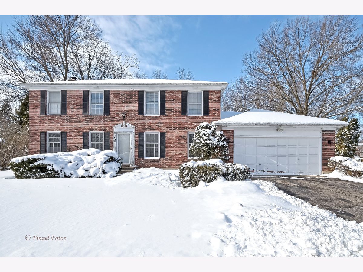 Homes Sold Huntington Hills Algonquin Illinois, 303 Circle