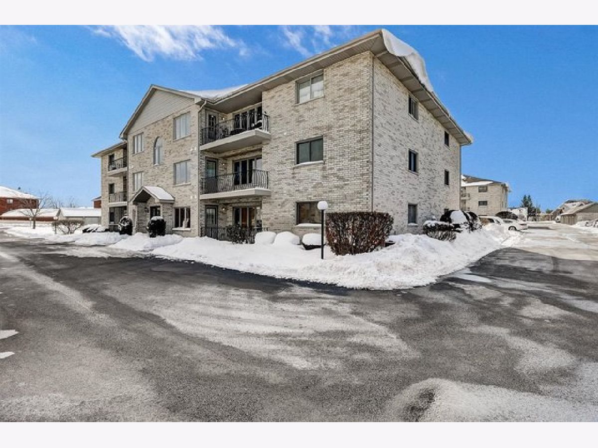 Condominiums Sold Chestnut Cove Tinley Park Illinois, 6680 183rd
