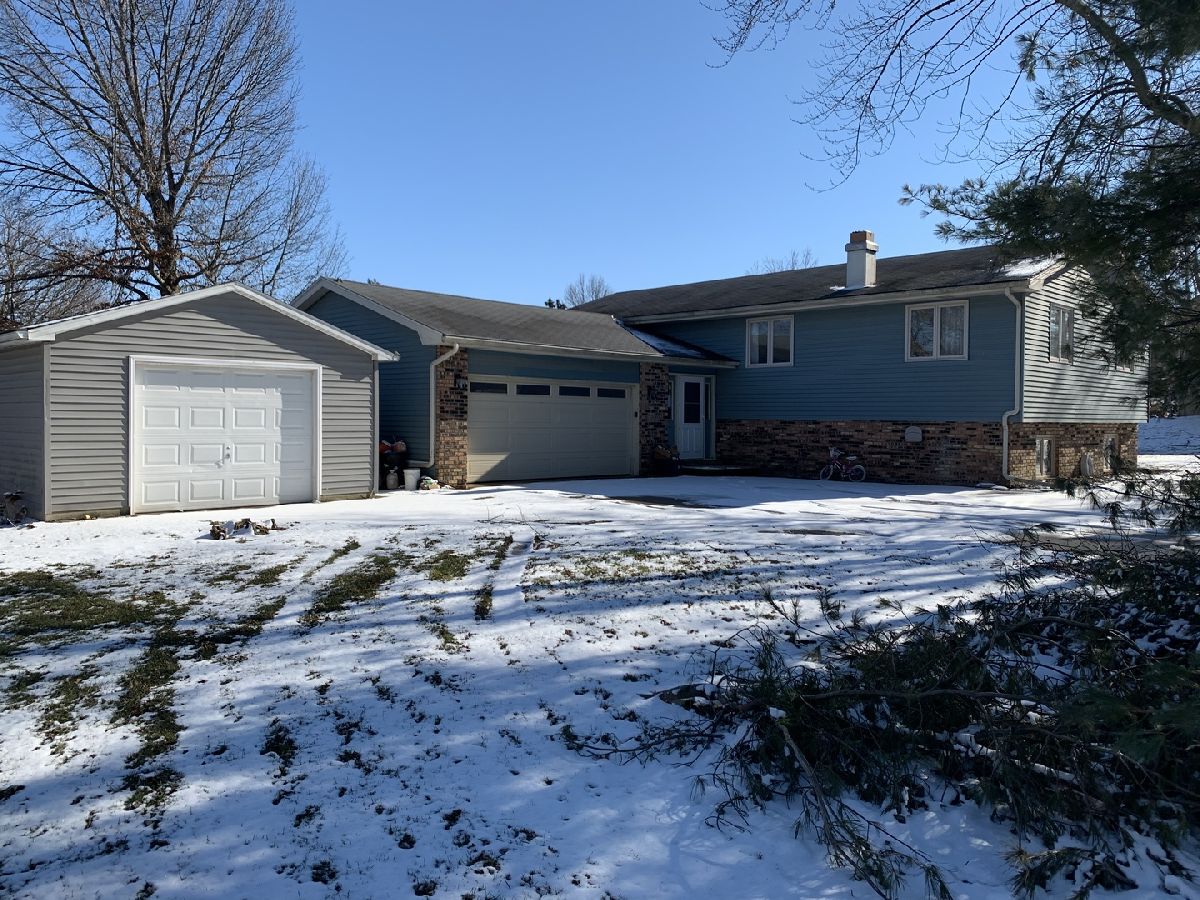 Homes Sold Apollo Acres Bloomington Illinois, 14657 Jupiter