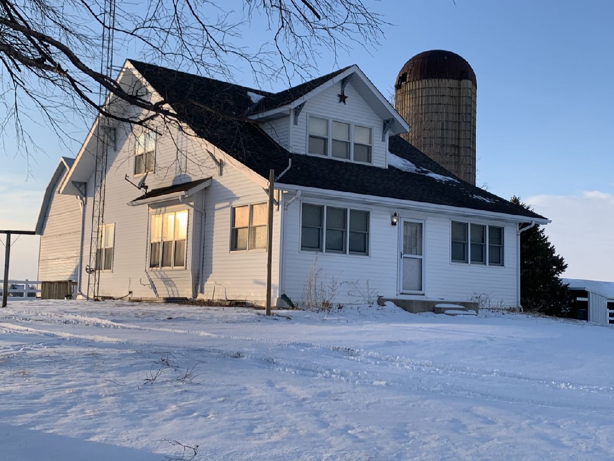  Rented Earlville Illinois, 4247 1650th
