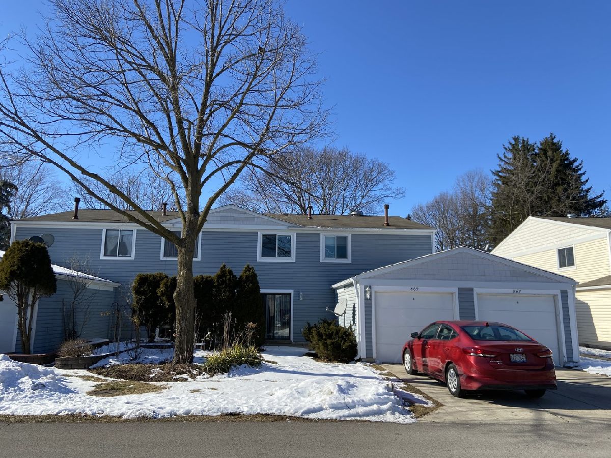 Townhomes & Condos Rented Chelsea Cove Wheeling Illinois, 869 Oxford
