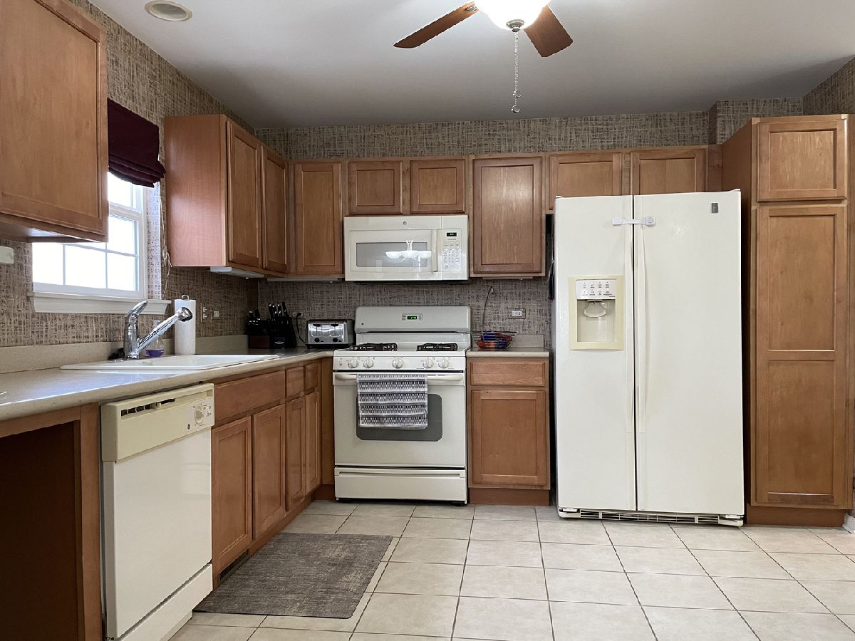 409 Legend Lane, Mchenry, Illinois 60050 MLS 10983590 WinterCohen