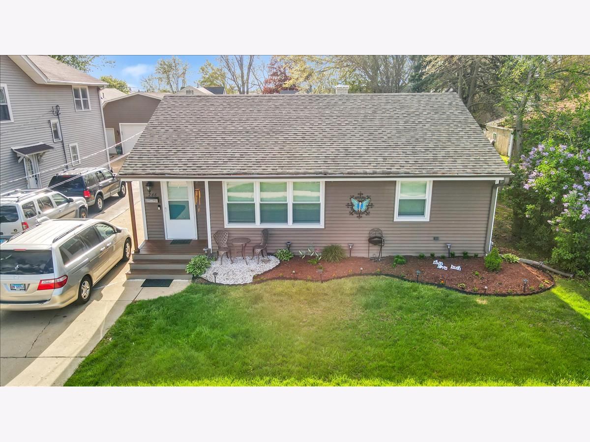 Homes Sold South Washington Heights Elgin Illinois, 266 Clifton