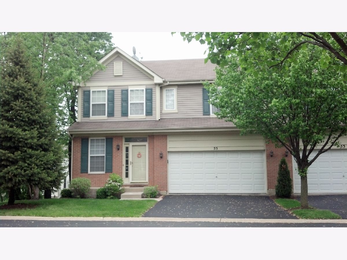 Homes & Townhomes Rented Chestnut Woods Palatine Illinois, 55 Englewood