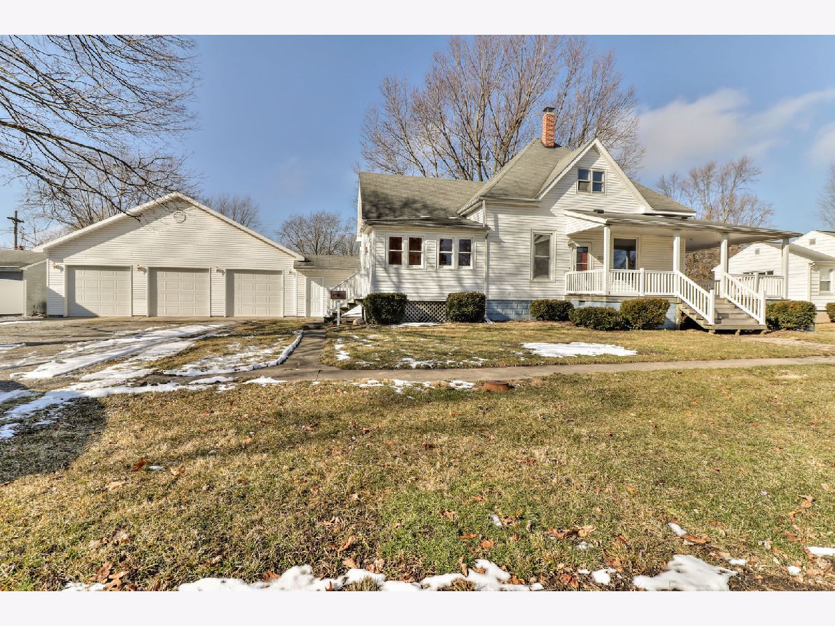  Sold Arthur Illinois, 431 Beech