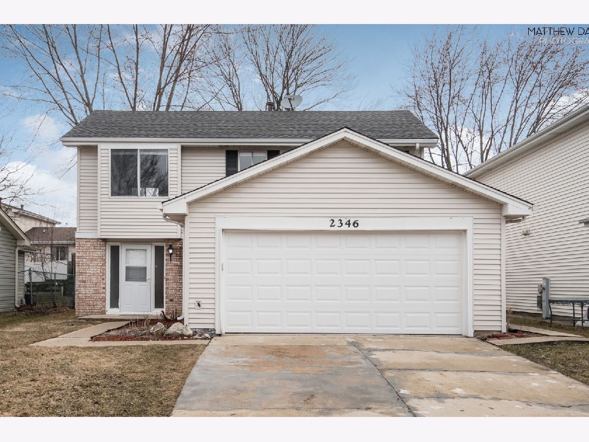 Homes & Townhomes & Condos Rented Woodridge Center Woodridge Illinois, 2346 Sunnydale