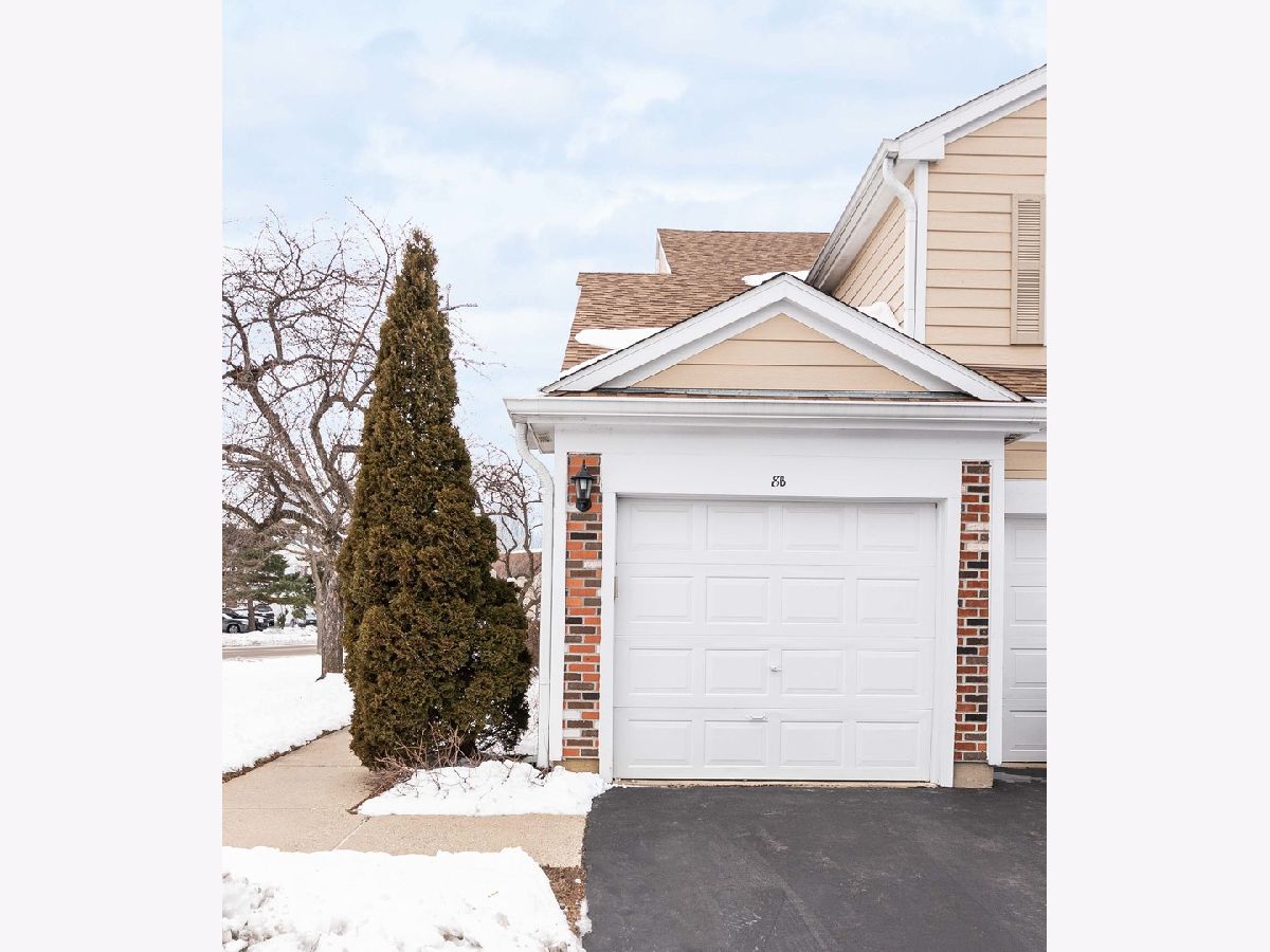 Manors Of Oak Knoll Streamwood IL, Townhomes & Condos For Sale & For