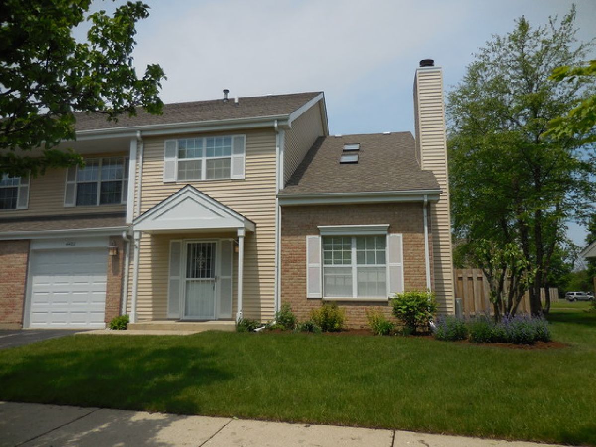 Townhomes & Homes Rented Kensington Gurnee Illinois, 4482 Brookhaven
