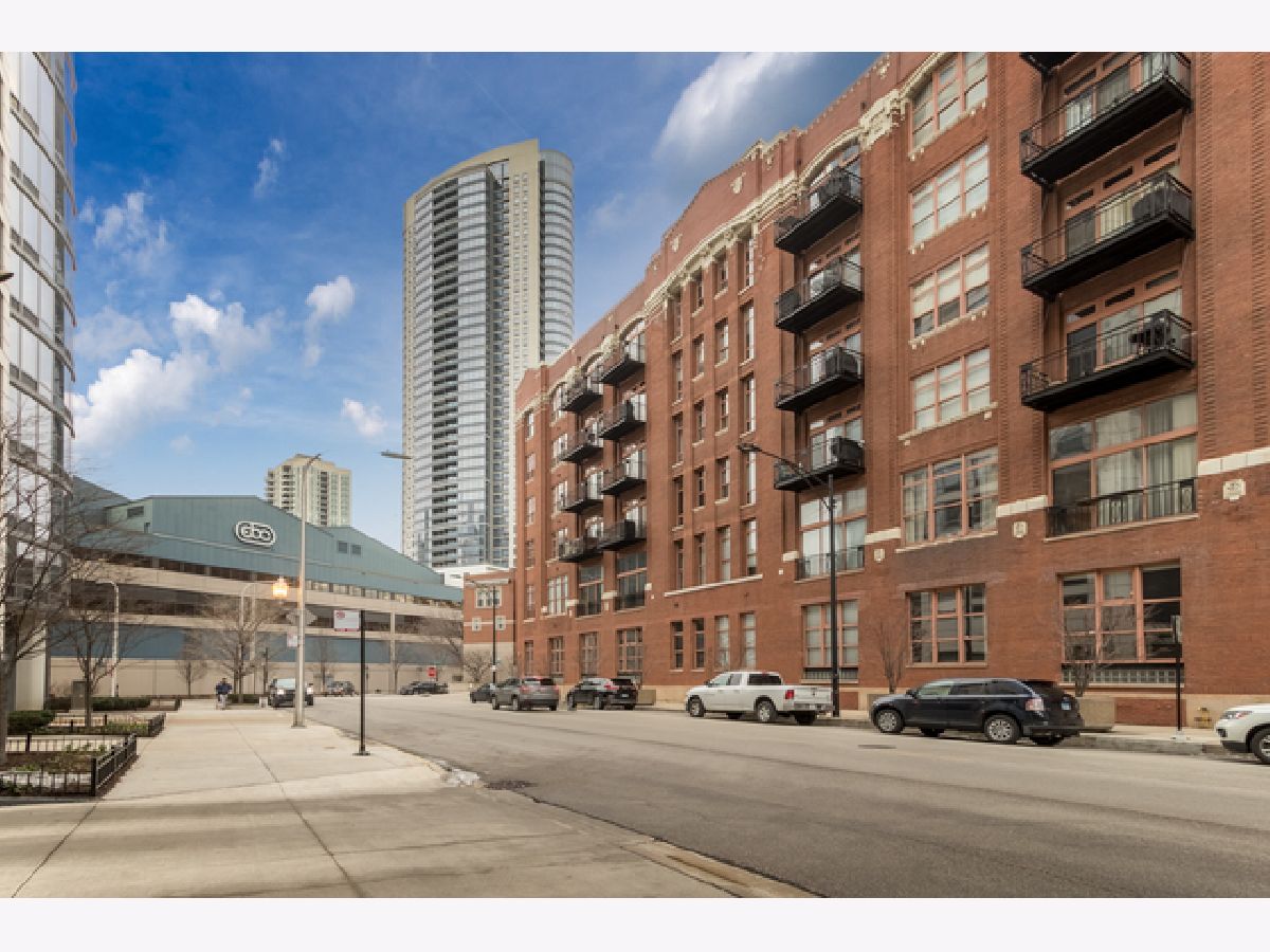 Condos & Townhomes Sold Sexton Lofts Chicago Illinois, 360 Illinois