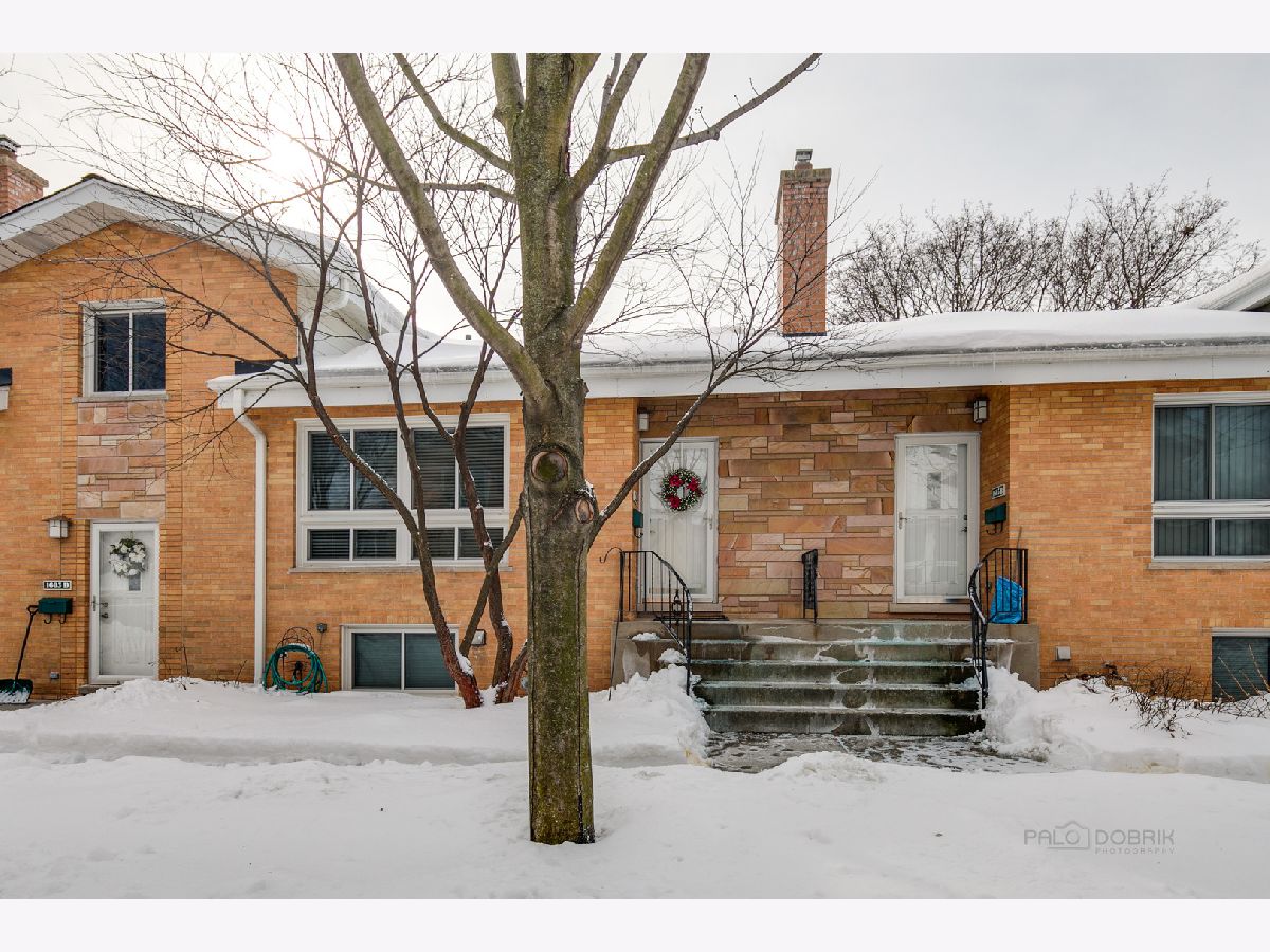 Townhomes Sold 12 Oaks At North Arlington Arlington Heights Illinois, 1605 Arlington Heights
