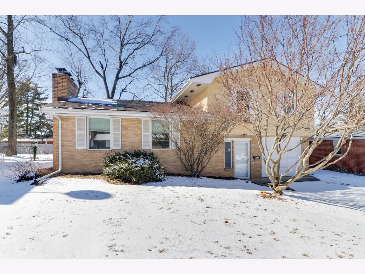 Homes Sold Indian Hills Bloomington Illinois, 12 Foley