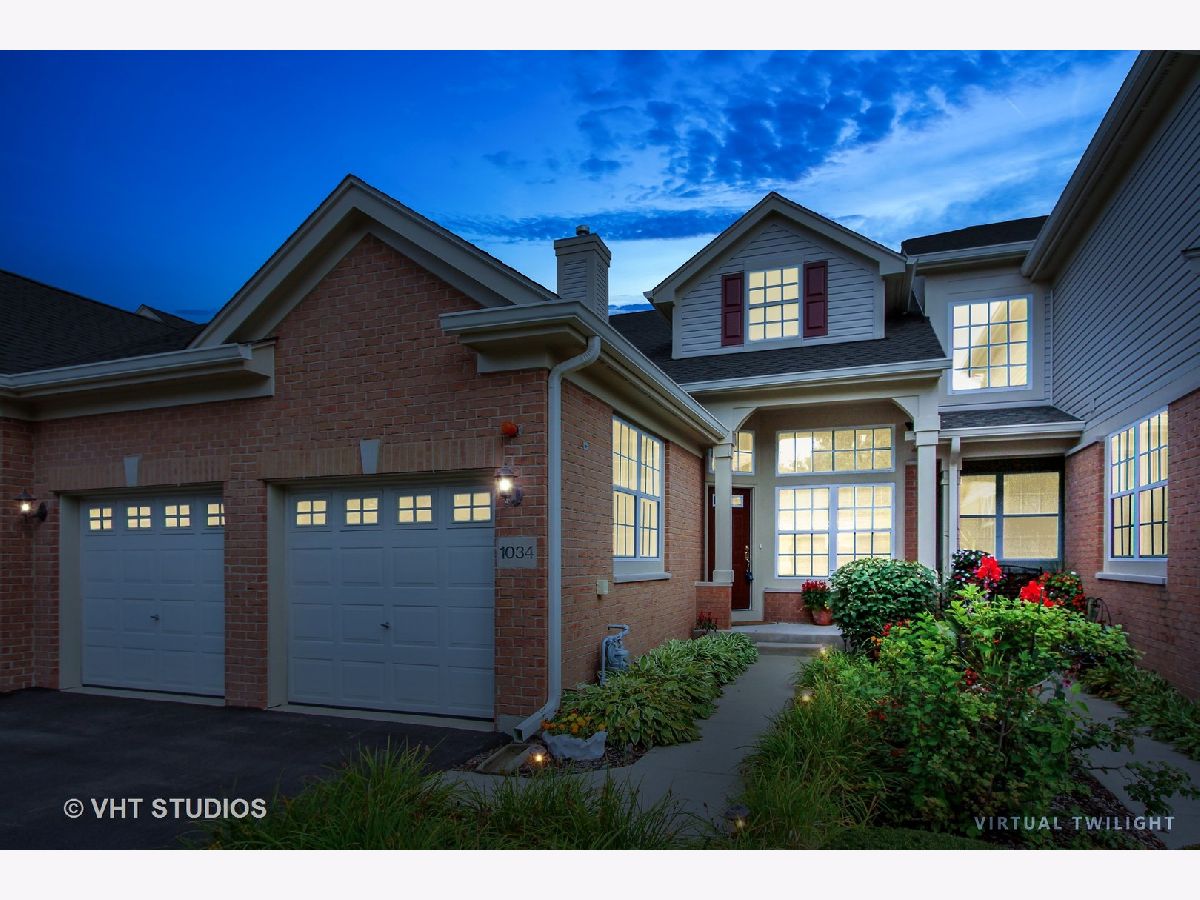 Townhomes & Homes Sold Sonoma Lake Zurich Illinois, 1034 Orchard Pond