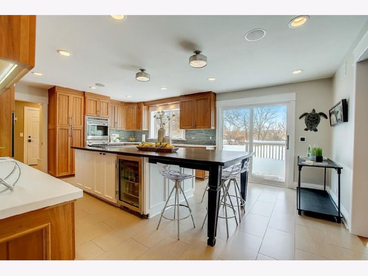 Homes Sold Twin Pond Farms Lake Barrington Illinois, 25919 Oak Hills