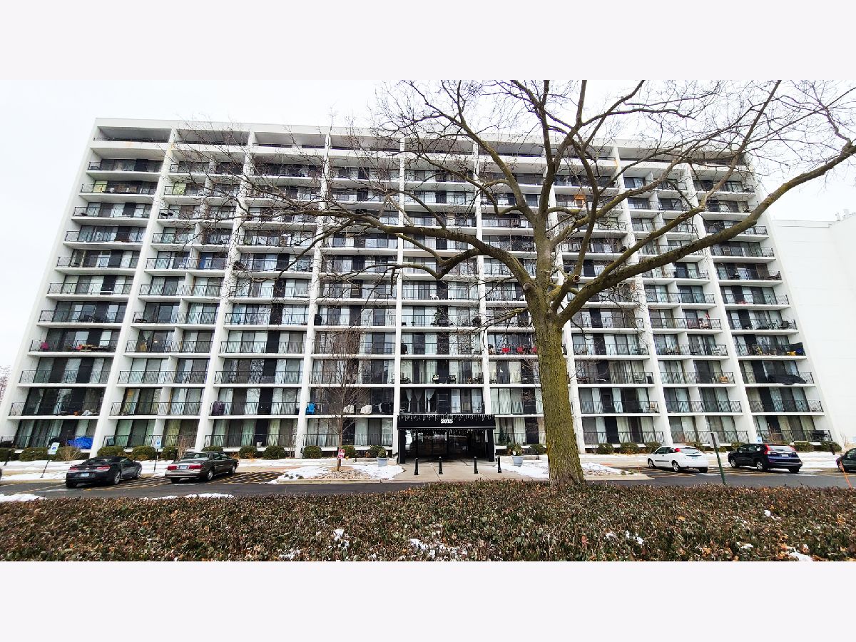 Condominiums Rented Cove Landing Lombard Illinois, 2015 Finley