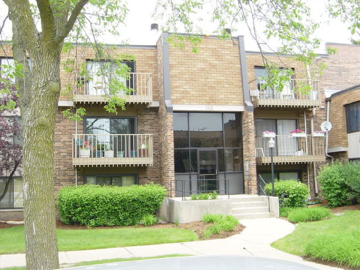 Condominiums Rented Lakewood Schaumburg Illinois, 112 Mullingar