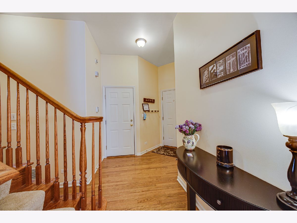 Townhomes Sold Maison Du Comte Palatine Illinois, 1581 Kembley