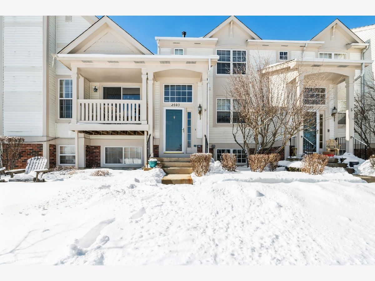 Townhomes & Condos & Homes Sold Midlane Wadsworth Illinois, 2603 Augusta