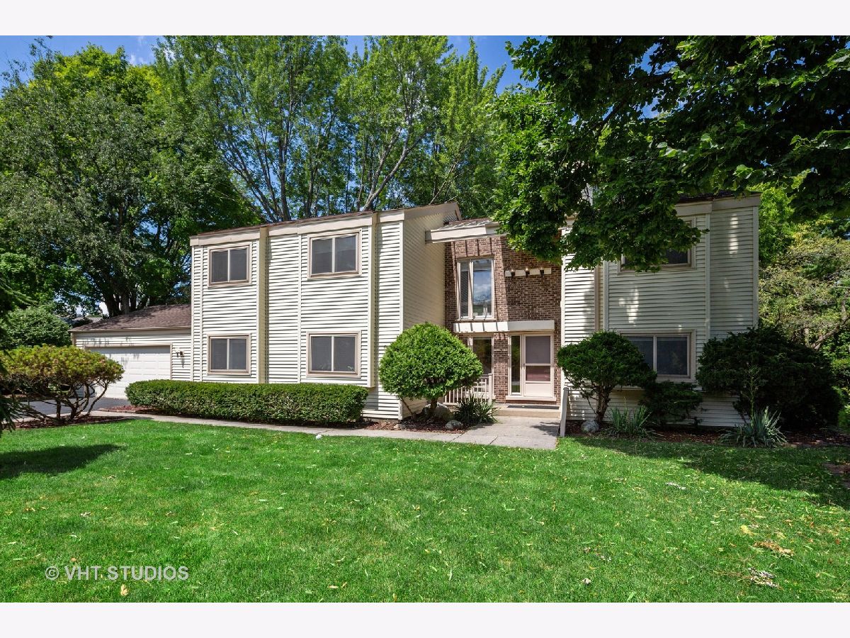 Homes Sold Woodmere Libertyville Illinois, 650 Ridgewood