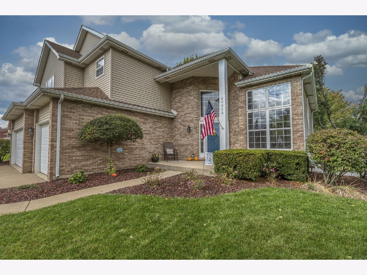 Homes Sold Riviera Estates Plainfield Illinois, 24018 Douglas